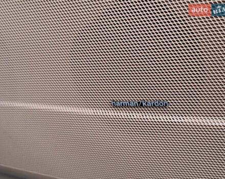 Черный Мерседес С Класс, объемом двигателя 5.5 л и пробегом 261 тыс. км за 10490 $, фото 19 на Automoto.ua