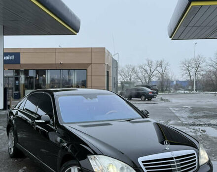 Черный Мерседес С Класс, объемом двигателя 5.5 л и пробегом 290 тыс. км за 11999 $, фото 7 на Automoto.ua