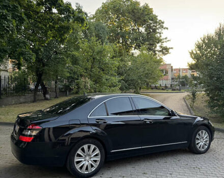 Черный Мерседес С Класс, объемом двигателя 2.99 л и пробегом 330 тыс. км за 14500 $, фото 8 на Automoto.ua