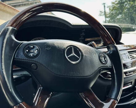 Черный Мерседес С Класс, объемом двигателя 5.5 л и пробегом 210 тыс. км за 12900 $, фото 18 на Automoto.ua