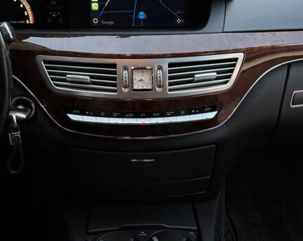 Черный Мерседес С Класс, объемом двигателя 2.99 л и пробегом 330 тыс. км за 14500 $, фото 25 на Automoto.ua