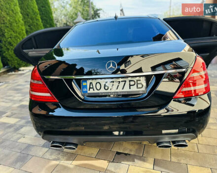 Черный Мерседес С Класс, объемом двигателя 5.5 л и пробегом 210 тыс. км за 12900 $, фото 124 на Automoto.ua