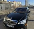 Чорний Мерседес С Клас, об'ємом двигуна 5.5 л та пробігом 180 тис. км за 13500 $, фото 2 на Automoto.ua