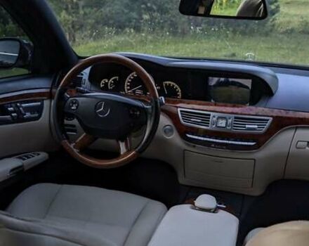 Чорний Мерседес С Клас, об'ємом двигуна 2.99 л та пробігом 375 тис. км за 11499 $, фото 36 на Automoto.ua