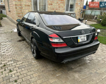 Черный Мерседес С Класс, объемом двигателя 5.46 л и пробегом 250 тыс. км за 12500 $, фото 5 на Automoto.ua