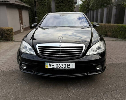 Черный Мерседес С Класс, объемом двигателя 6.21 л и пробегом 83 тыс. км за 26000 $, фото 11 на Automoto.ua