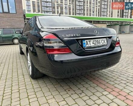 Черный Мерседес С Класс, объемом двигателя 2.99 л и пробегом 233 тыс. км за 16400 $, фото 7 на Automoto.ua
