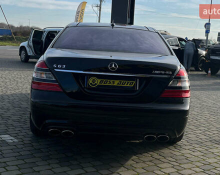 Черный Мерседес С Класс, объемом двигателя 6.21 л и пробегом 205 тыс. км за 18800 $, фото 5 на Automoto.ua