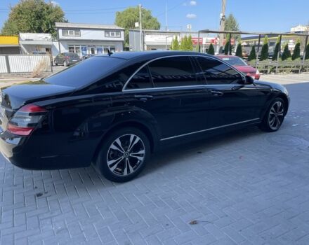 Чорний Мерседес С Клас, об'ємом двигуна 3.5 л та пробігом 2 тис. км за 11500 $, фото 1 на Automoto.ua
