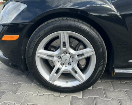 Черный Мерседес С Класс, объемом двигателя 5.5 л и пробегом 165 тыс. км за 15500 $, фото 14 на Automoto.ua