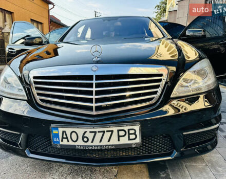 Черный Мерседес С Класс, объемом двигателя 5.5 л и пробегом 210 тыс. км за 12900 $, фото 127 на Automoto.ua