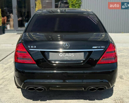 Чорний Мерседес С Клас, об'ємом двигуна 6.21 л та пробігом 136 тис. км за 18999 $, фото 8 на Automoto.ua