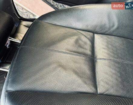 Черный Мерседес С Класс, объемом двигателя 5.5 л и пробегом 210 тыс. км за 12900 $, фото 70 на Automoto.ua