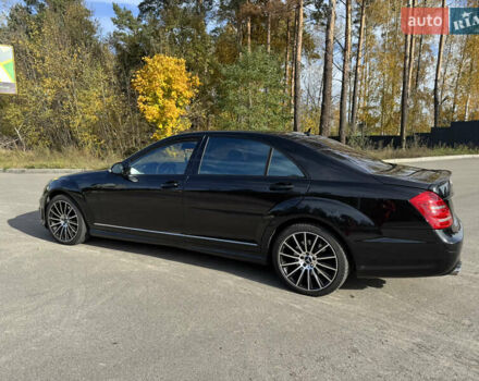 Мерседес С Клас 2008 у Києві на Automoto.ua Чорний Мерседес С Клас, об'ємом двигуна 5.51 л та пробігом 254 тис. км за 11000 $, фото 3 на Automoto.ua