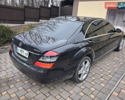 Черный Мерседес С Класс, объемом двигателя 2.99 л и пробегом 396 тыс. км за 13500 $, фото 5 на Automoto.ua