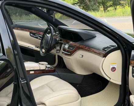 Мерседес С Класс 2008 в Хмельницком на Automoto.ua Черный Мерседес С Класс, объемом двигателя 3 л и пробегом 388 тыс. км за 10700 $, фото 29 на Automoto.ua