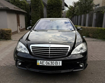 Черный Мерседес С Класс, объемом двигателя 6.21 л и пробегом 83 тыс. км за 26000 $, фото 12 на Automoto.ua