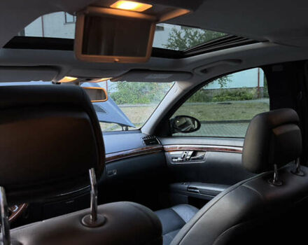 Черный Мерседес С Класс, объемом двигателя 2.99 л и пробегом 330 тыс. км за 14500 $, фото 34 на Automoto.ua