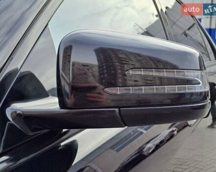 Черный Мерседес С Класс, объемом двигателя 5.5 л и пробегом 261 тыс. км за 10490 $, фото 30 на Automoto.ua