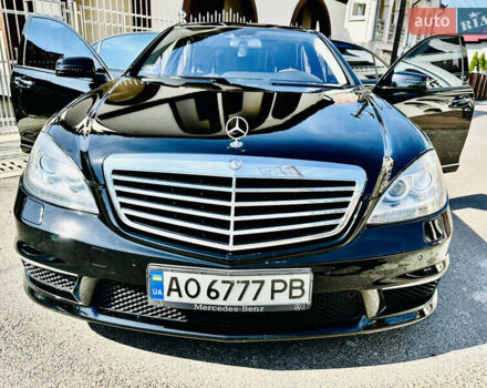 Черный Мерседес С Класс, объемом двигателя 5.5 л и пробегом 210 тыс. км за 12900 $, фото 22 на Automoto.ua