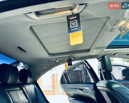 Черный Мерседес С Класс, объемом двигателя 5.5 л и пробегом 210 тыс. км за 12900 $, фото 78 на Automoto.ua