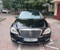 Чорний Мерседес С Клас, об'ємом двигуна 5.5 л та пробігом 375 тис. км за 9800 $, фото 1 на Automoto.ua