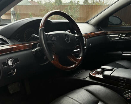 Мерседес С Класс 2008 в Львове на Automoto.ua Черный Мерседес С Класс, объемом двигателя 3.5 л и пробегом 359 тыс. км за 10000 $, фото 6 на Automoto.ua