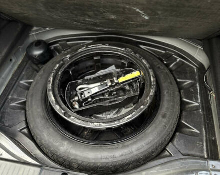 Черный Мерседес С Класс, объемом двигателя 6.21 л и пробегом 83 тыс. км за 26000 $, фото 37 на Automoto.ua