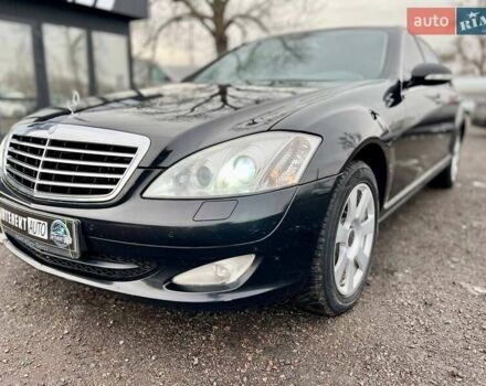 Черный Мерседес С Класс, объемом двигателя 3.5 л и пробегом 306 тыс. км за 8500 $, фото 41 на Automoto.ua