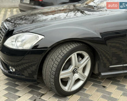 Черный Мерседес С Класс, объемом двигателя 5.46 л и пробегом 70 тыс. км за 20500 $, фото 19 на Automoto.ua