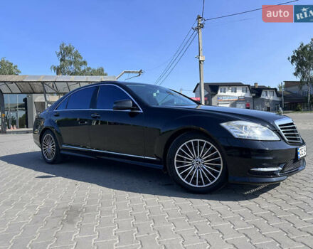 Черный Мерседес С Класс, объемом двигателя 5.5 л и пробегом 157 тыс. км за 20500 $, фото 4 на Automoto.ua