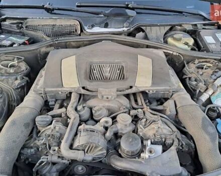 Чорний Мерседес С Клас, об'ємом двигуна 5.46 л та пробігом 357 тис. км за 9999 $, фото 23 на Automoto.ua