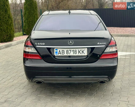 Черный Мерседес С Класс, объемом двигателя 5.46 л и пробегом 270 тыс. км за 9500 $, фото 6 на Automoto.ua