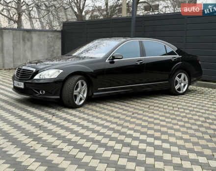 Черный Мерседес С Класс, объемом двигателя 5.46 л и пробегом 70 тыс. км за 20500 $, фото 41 на Automoto.ua