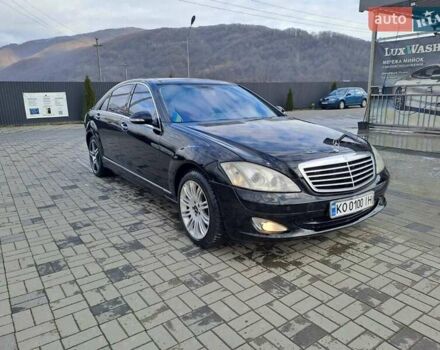Черный Мерседес С Класс, объемом двигателя 5.5 л и пробегом 341 тыс. км за 8000 $, фото 6 на Automoto.ua