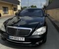 Черный Мерседес С Класс, объемом двигателя 5.5 л и пробегом 278 тыс. км за 10400 $, фото 1 на Automoto.ua