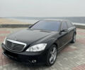 Чорний Мерседес С Клас, об'ємом двигуна 5.5 л та пробігом 182 тис. км за 17999 $, фото 1 на Automoto.ua