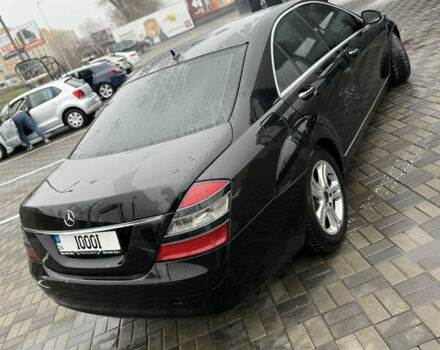 Черный Мерседес С Класс, объемом двигателя 2.99 л и пробегом 300 тыс. км за 10500 $, фото 19 на Automoto.ua