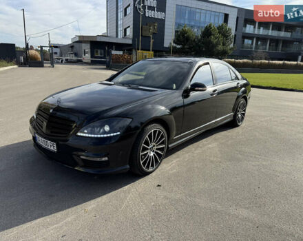 Мерседес С Клас 2008 у Києві на Automoto.ua Чорний Мерседес С Клас, об'ємом двигуна 5.51 л та пробігом 254 тис. км за 11000 $, фото 1 на Automoto.ua