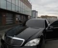 Черный Мерседес С Класс, объемом двигателя 4 л и пробегом 224 тыс. км за 6500 $, фото 2 на Automoto.ua