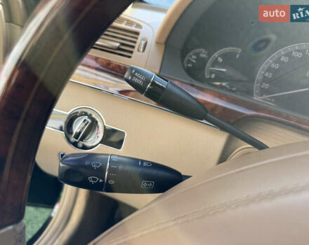 Черный Мерседес С Класс, объемом двигателя 5.5 л и пробегом 288 тыс. км за 10500 $, фото 30 на Automoto.ua