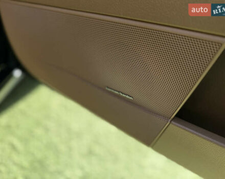 Черный Мерседес С Класс, объемом двигателя 5.5 л и пробегом 288 тыс. км за 10500 $, фото 42 на Automoto.ua