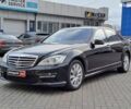 Черный Мерседес С Класс, объемом двигателя 5.5 л и пробегом 261 тыс. км за 10490 $, фото 1 на Automoto.ua