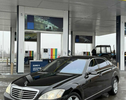 Черный Мерседес С Класс, объемом двигателя 5.5 л и пробегом 290 тыс. км за 11999 $, фото 11 на Automoto.ua