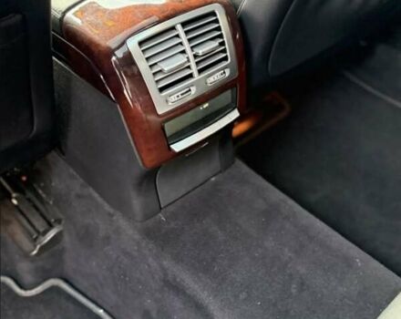 Черный Мерседес С Класс, объемом двигателя 5.46 л и пробегом 440 тыс. км за 10000 $, фото 9 на Automoto.ua