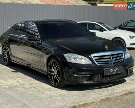 Чорний Мерседес С Клас, об'ємом двигуна 6.21 л та пробігом 136 тис. км за 18999 $, фото 2 на Automoto.ua