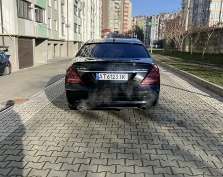 Черный Мерседес С Класс, объемом двигателя 5.5 л и пробегом 335 тыс. км за 14000 $, фото 7 на Automoto.ua