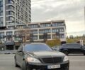 Черный Мерседес С Класс, объемом двигателя 5.5 л и пробегом 200 тыс. км за 12000 $, фото 1 на Automoto.ua