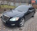 Черный Мерседес С Класс, объемом двигателя 2.99 л и пробегом 396 тыс. км за 13500 $, фото 1 на Automoto.ua