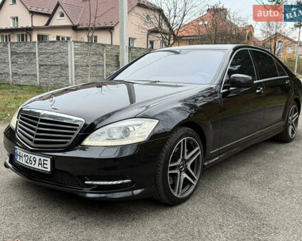 Чорний Мерседес С Клас, об'ємом двигуна 5.5 л та пробігом 243 тис. км за 12999 $, фото 19 на Automoto.ua
